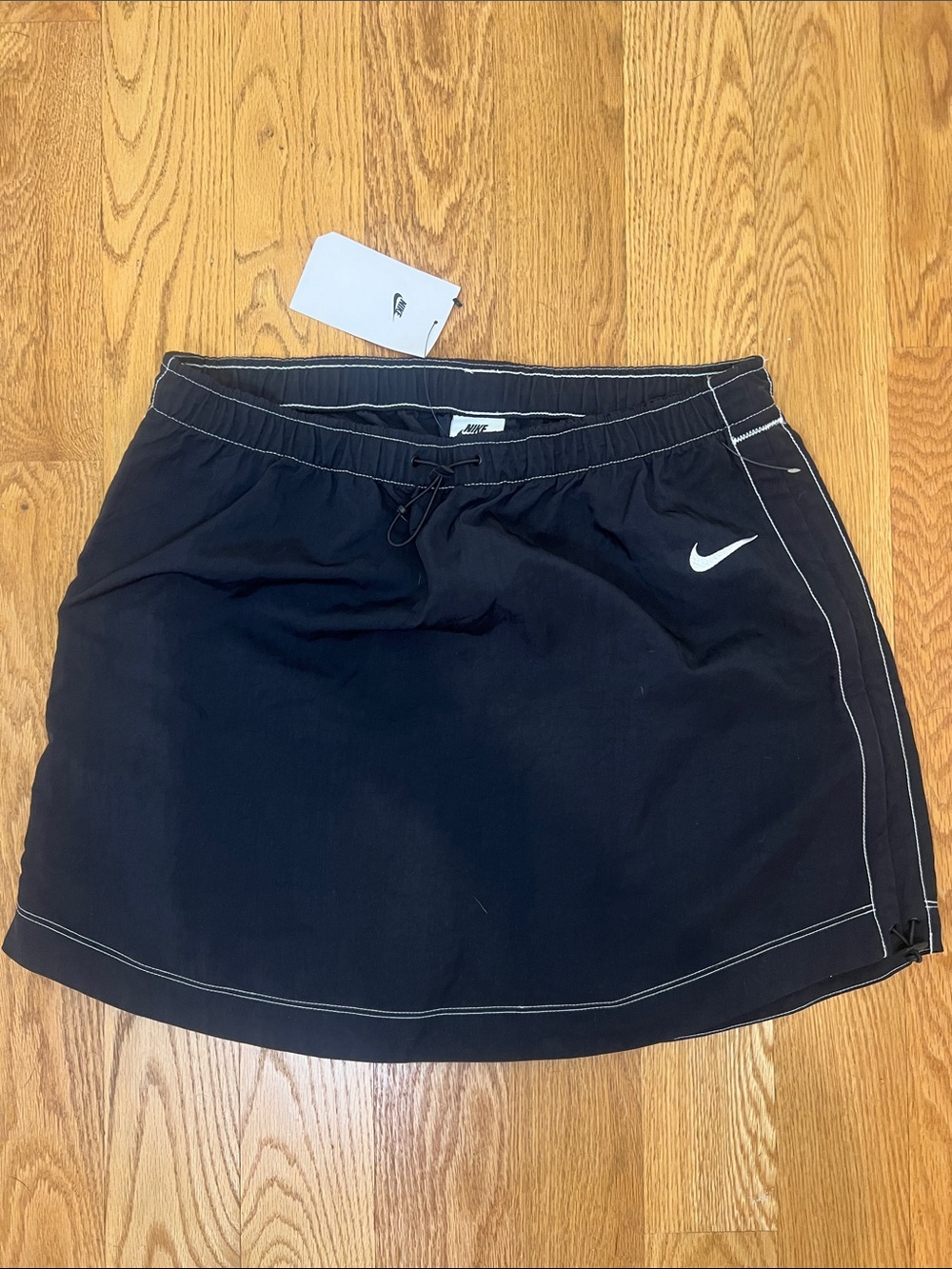 New authentic Womens Nike Black Athletic Skirt with Drawstring Waist